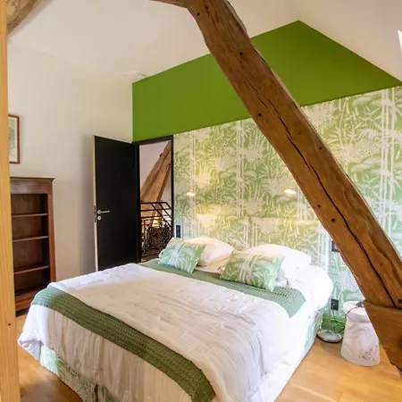 La Grange De Gaulejac בית נופש *