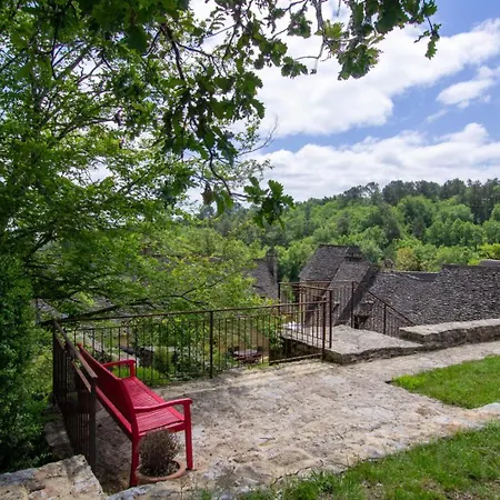 La Grange De Gaulejac בית נופש *