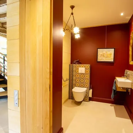 La Grange De Gaulejac בית נופש *